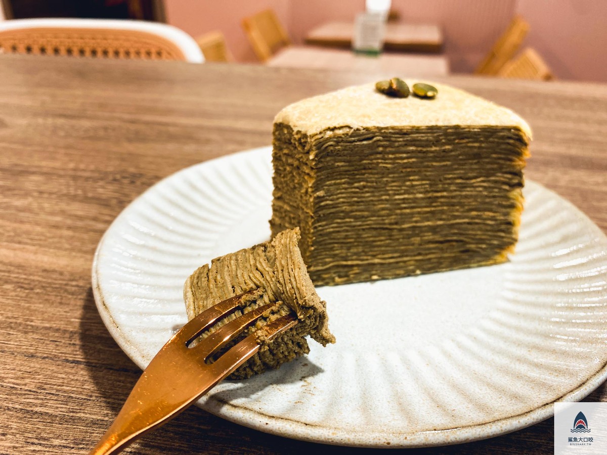 【台中甜點】先生sensei千層，高雄開上來的千層蛋糕網美店，台中甜點不推薦（菜單） @鯊魚大口咬